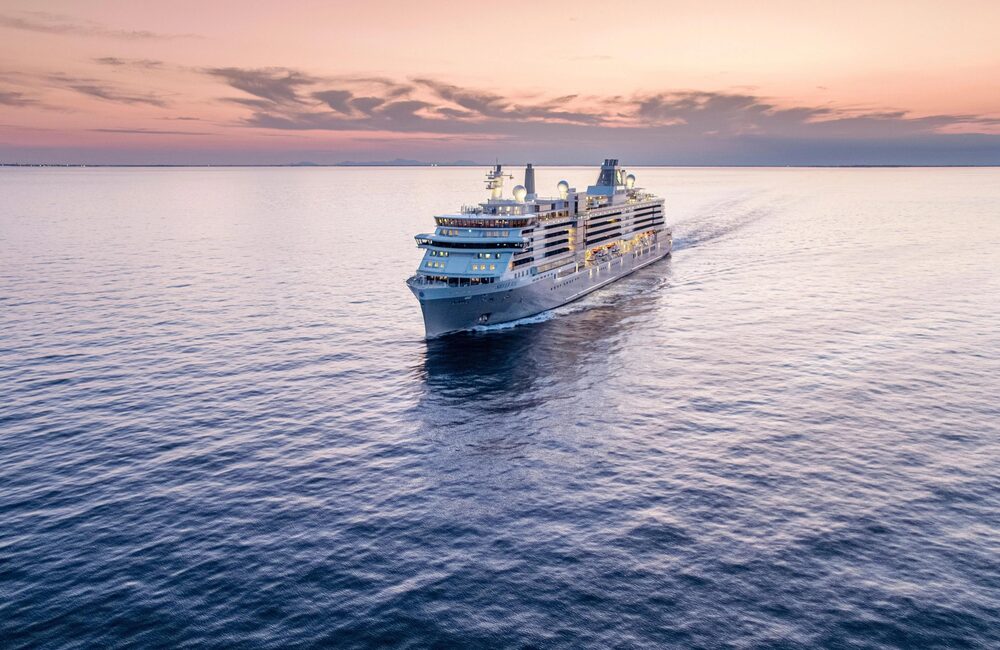 Silver Ray cruise ship